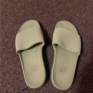 Lululemon Restfeel Sandals